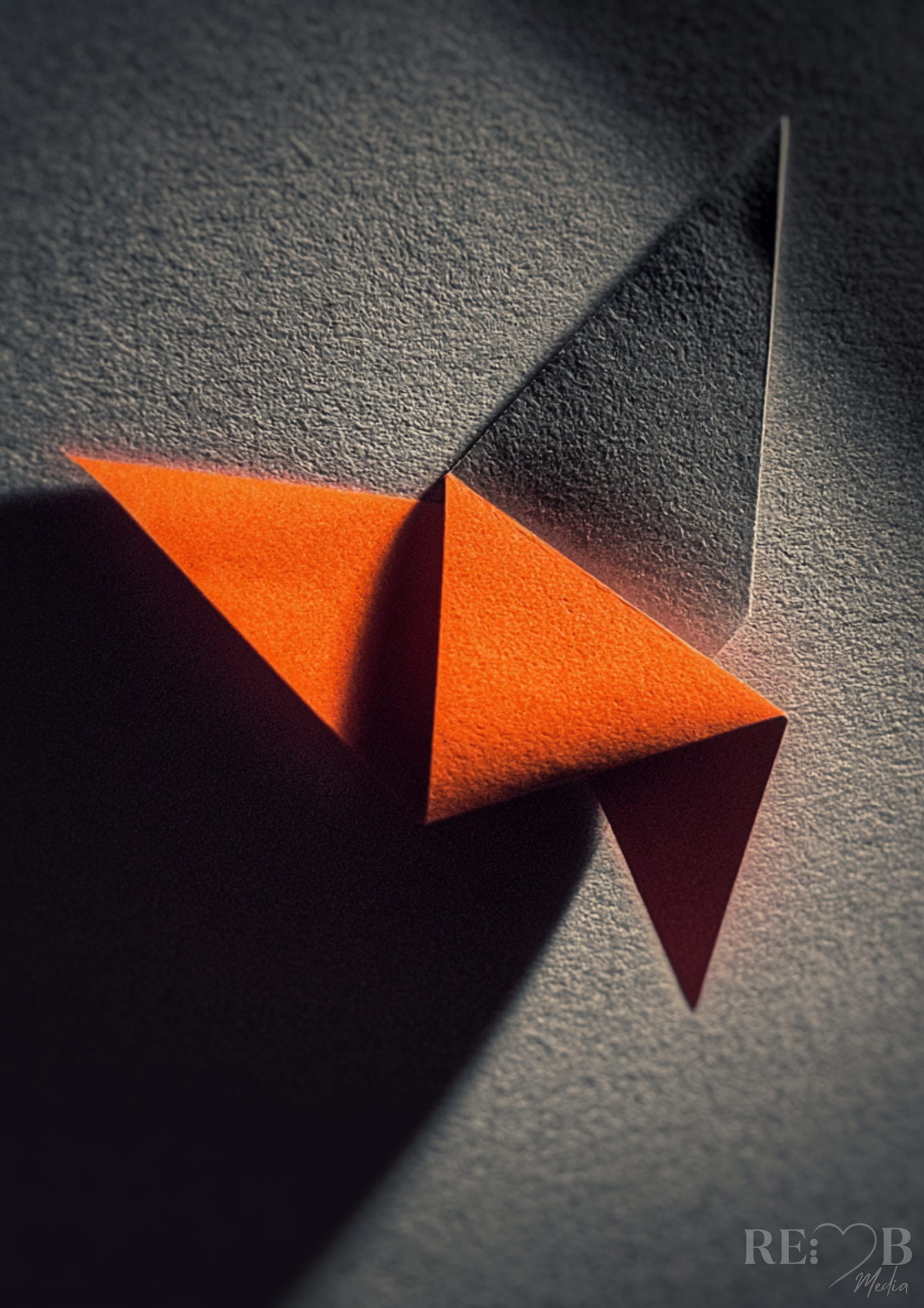 Origami Silence – Minimalistische Kranich Kunst als A2 Poster Bundle in ruhiger Premium-Ästhetik Gefaltet aus Stille. Gehalten im Moment. Dieses Bundle bringt Ruhe in Räume, die längst zu laut geworden sind.